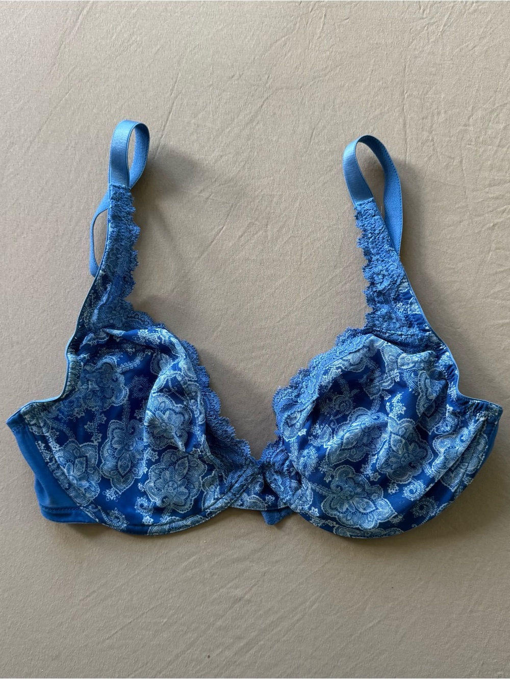 Y2K Era Old Navy Blue Floral Lace Unlined Plunge Bra